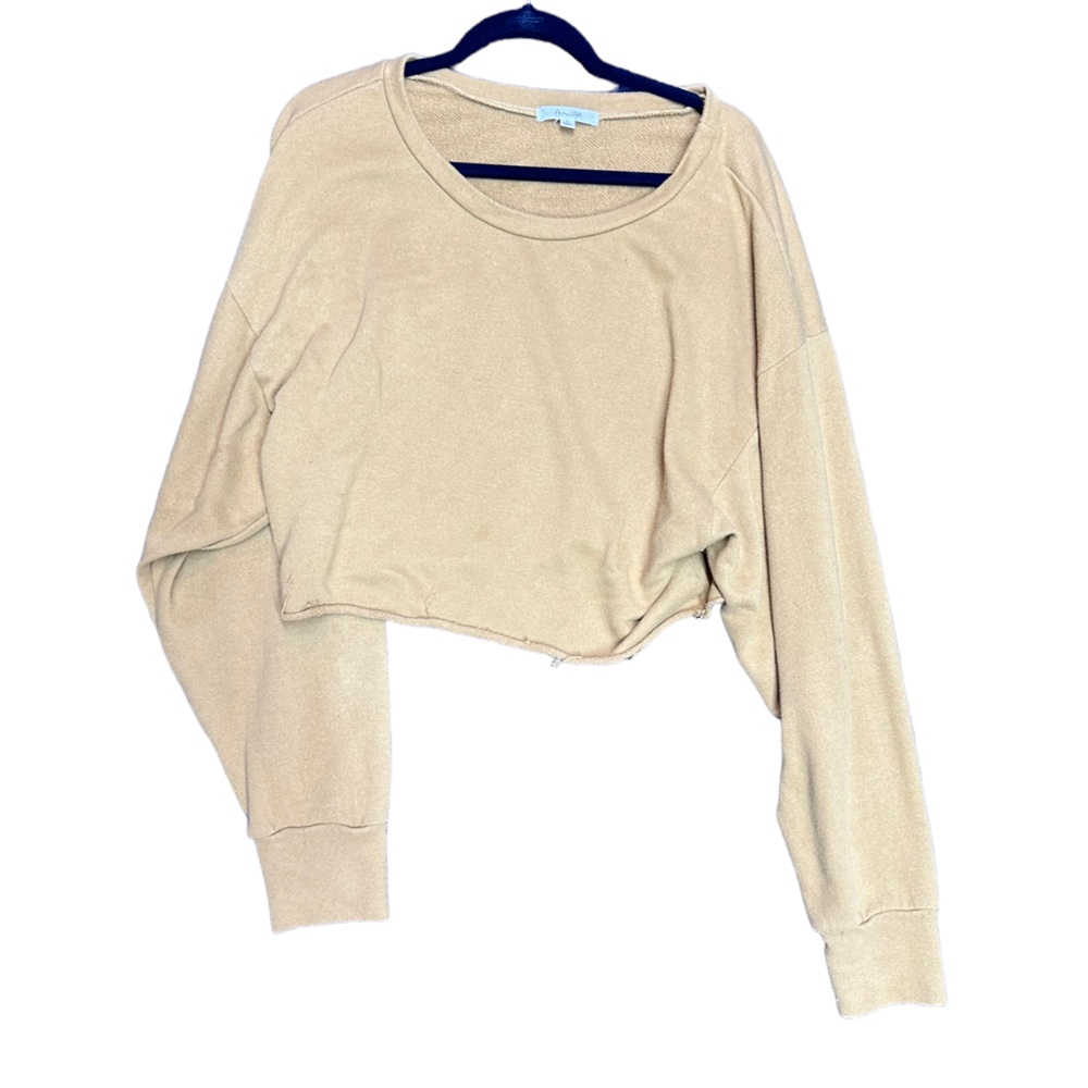 Active USA | large long sleeve crop top